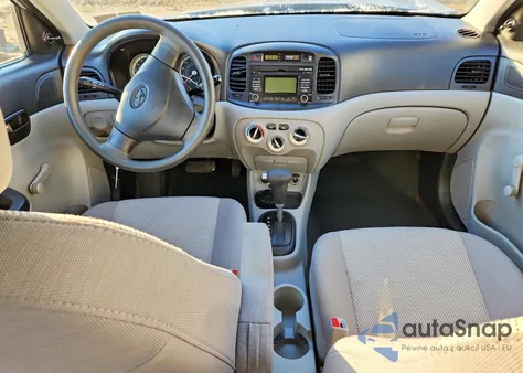 2008 Hyundai Accent Gls z USA, uszkodzony, nr VIN KMHCN46C58U275953